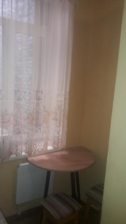 Apartment Pylnykarska 8а Lviv Exteriör bild