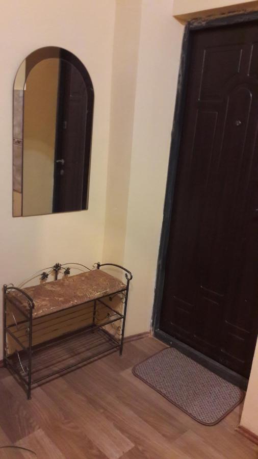 Apartment Pylnykarska 8а Lviv Exteriör bild
